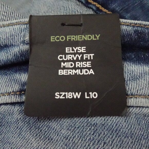 Silver Jeans Co. Denim Shorts Women's Plus Size 18W Blue Stretch Curvy Fit - Picture 9 of 12